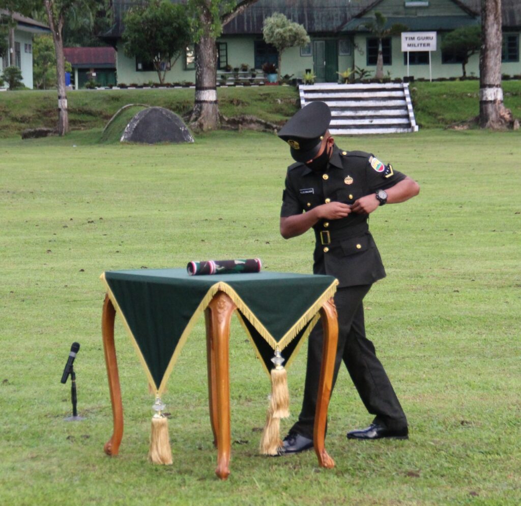 Upacara Penutupan Pendidikan Kejuruan Bintara Infanteri Abit Pendidikan